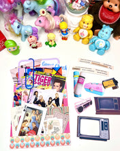 Load image into Gallery viewer, Teen Magazine Ephemera Pack