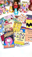 Load image into Gallery viewer, Peanuts Gang Summer Ephemera Pack